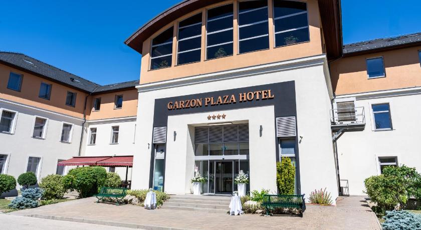 Foto Hotel Garzon Plaza - Booking Diskon Spesial