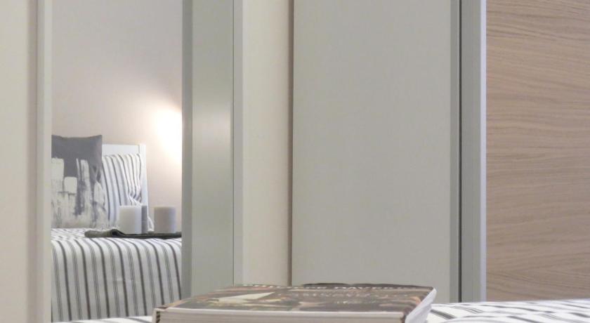 Image of Apartment 9