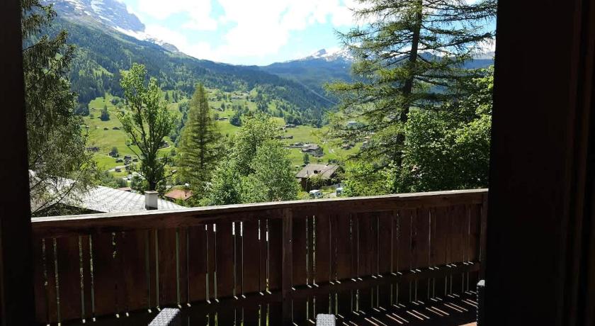 Marco Apartment - Aare Jungfrau AG