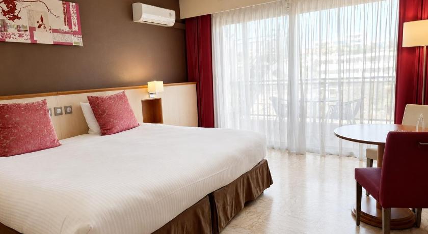 Immagine di Grand Comfort (GRAND COMFORT) 0