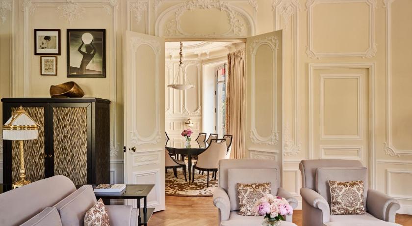 Image of Suite 7