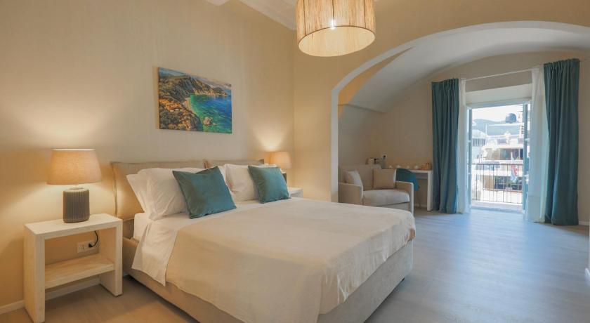 King Rooms