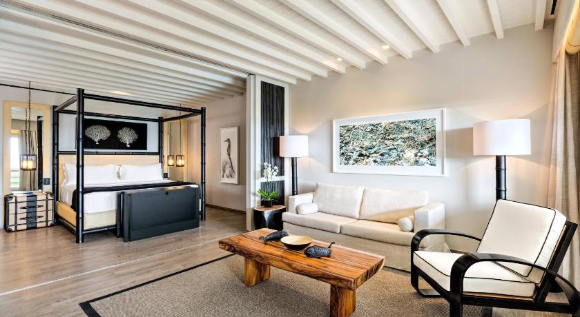 Image of Luxury, Suite, Sea view, Private pool 3