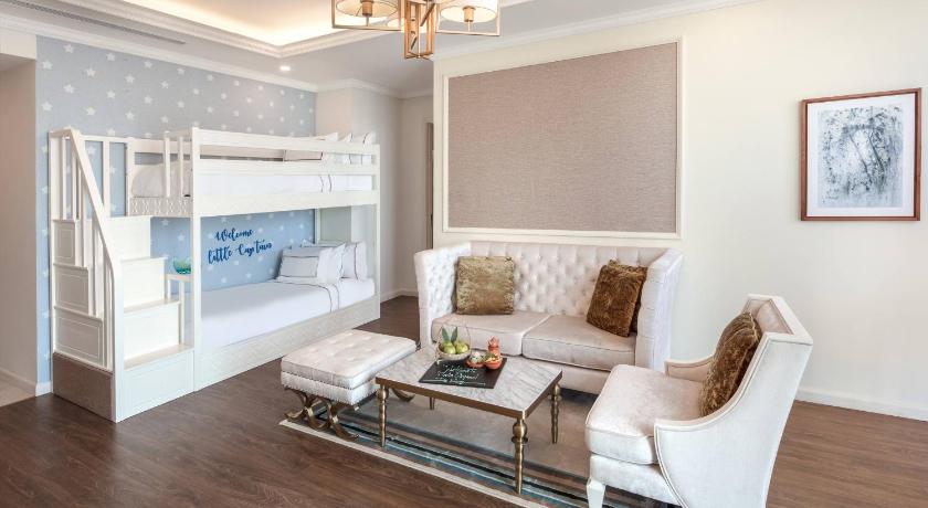 Image of Family Suite 3