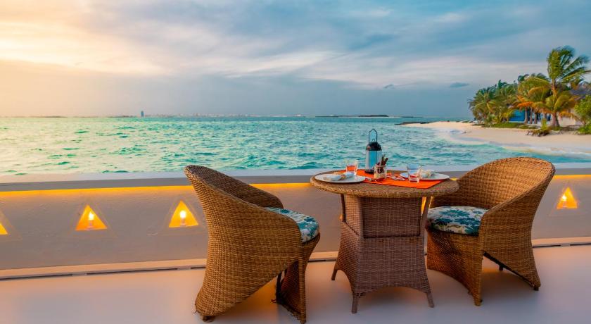 Taj Exotica Resort & Spa Maldives - Free Airport Transfers - image 15