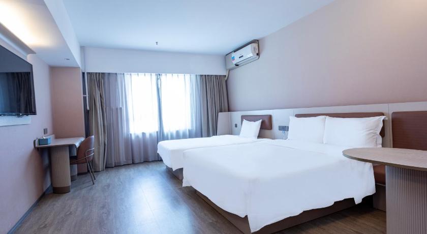 Hanting Hotel Beijing West Railway Station North Square – Beijing, NY