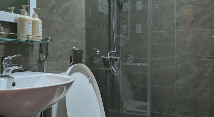 Rosa Home - image 16