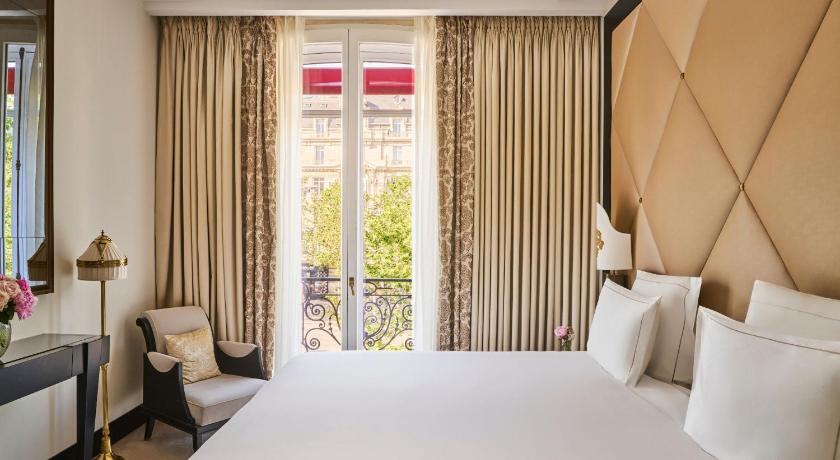 Image of Prestige Champs-Elysées Suite 3