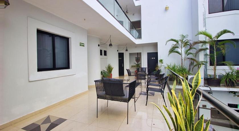 Aruma Hotel Playa del Carmen - image 14