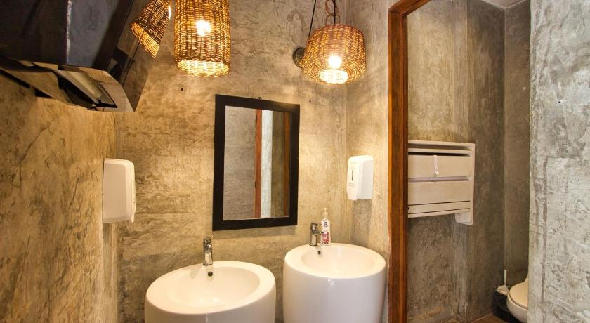 Aruma Hotel Playa del Carmen - image 33