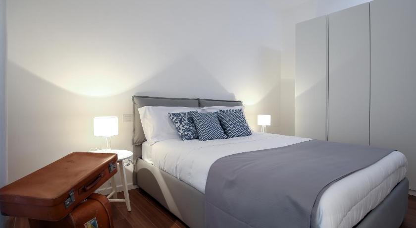 Image of Apartment 11