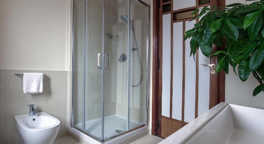 Image of Apartment 12