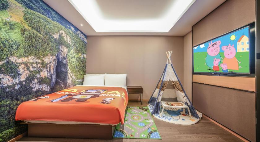 Atour Hotel Chongqing Ranjiaba Huahuiyuan - image 40