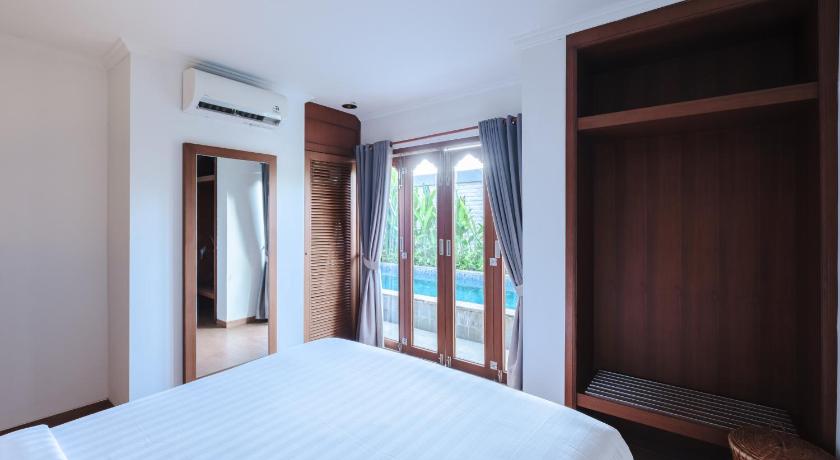 Image of Junior Suite 12