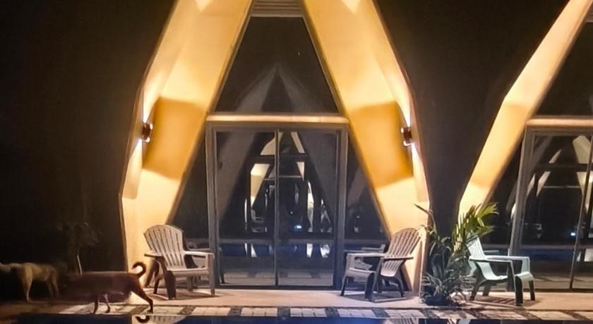 Lokal Hotels Dauin - image 12