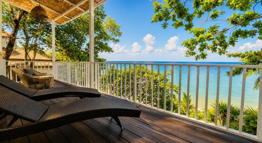 Image of Deluxe Ocean View 14