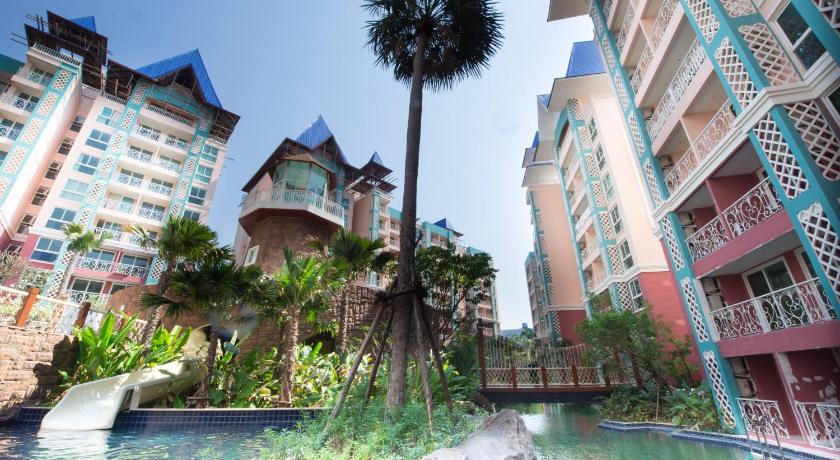 Grande Caribbean Condotel by Narintorn photo