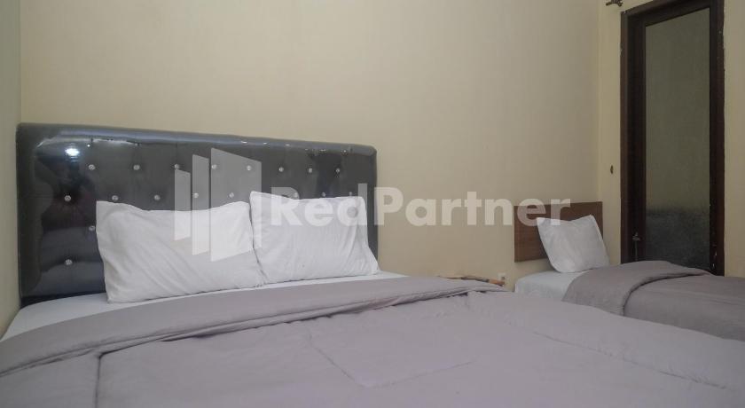 Mutiara Residence Near Simpang Lima Mitra RedDoorz - image 33