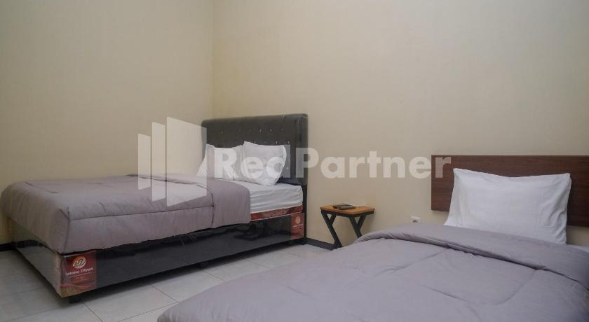 Mutiara Residence Near Simpang Lima Mitra RedDoorz - image 29