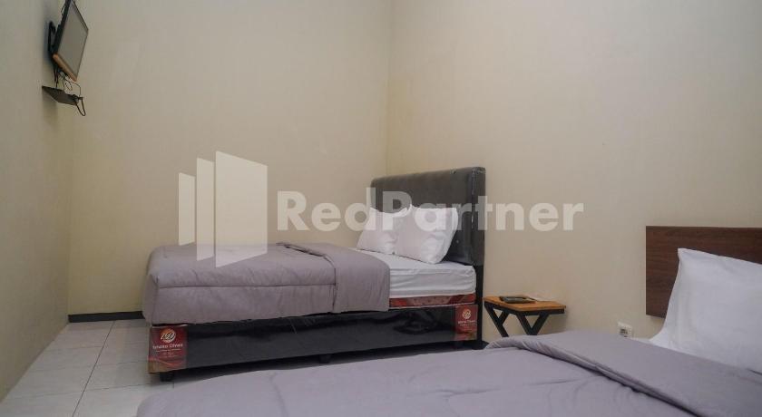 Mutiara Residence Near Simpang Lima Mitra RedDoorz - image 32