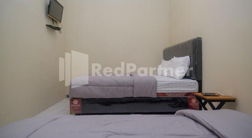Mutiara Residence Near Simpang Lima Mitra RedDoorz - image 36