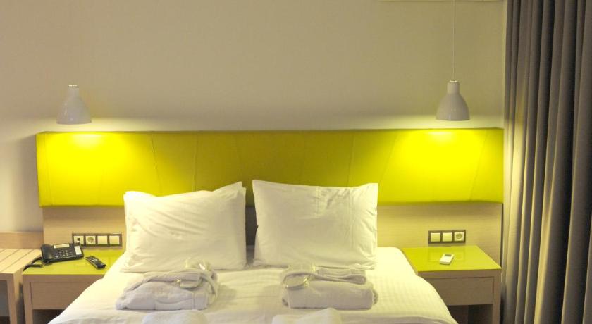 Elements Rooms & Apartments photo