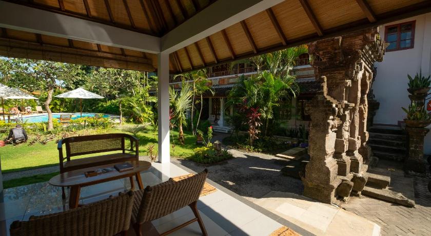 Un's Hotel - Bali - image 8