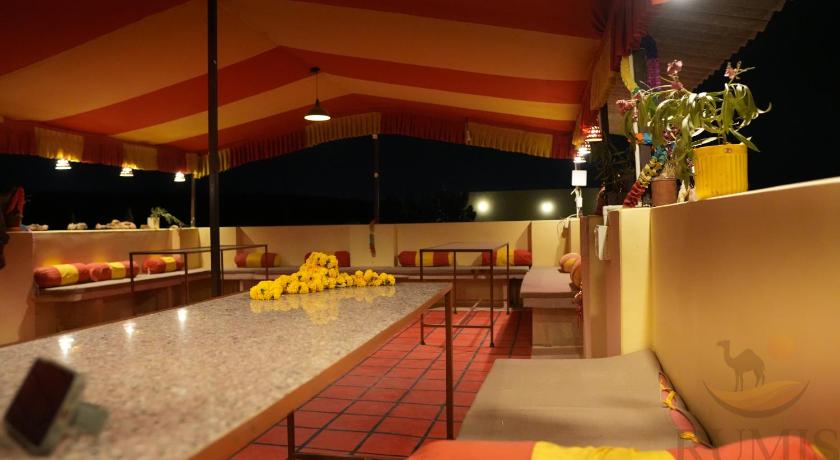 Rumis Desert Camp Resort - image 8