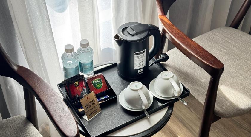 A25 Premium Hotel - 31 Truong Cong Giai - image 16