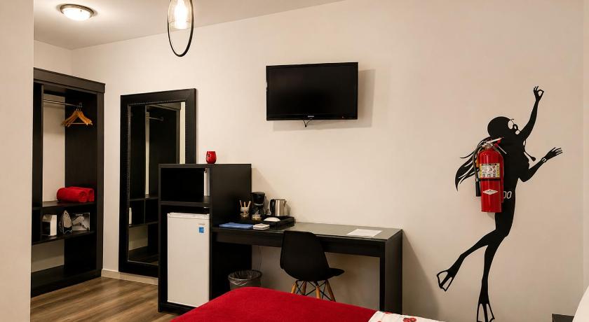 Image of Standard King Room 2