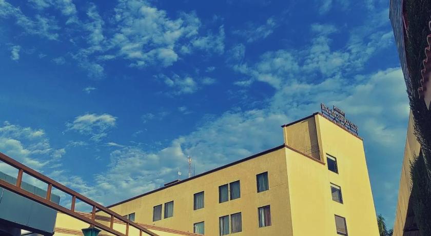Hotel Kanha's Palm Springs Bhopal - image 45