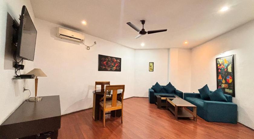 Terrace Valley Hotel - image 30