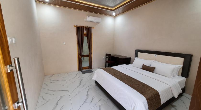 Tampilan Homestay Sadikin Scar Reef Beach Jelenga