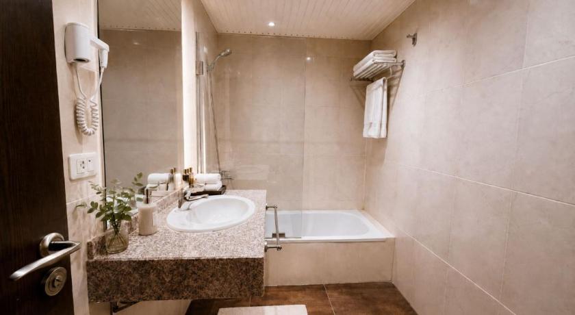 Image of Junior Suite 2