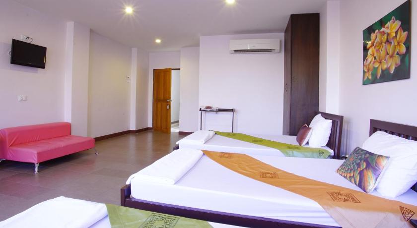 Image of Standard Triple Room 0