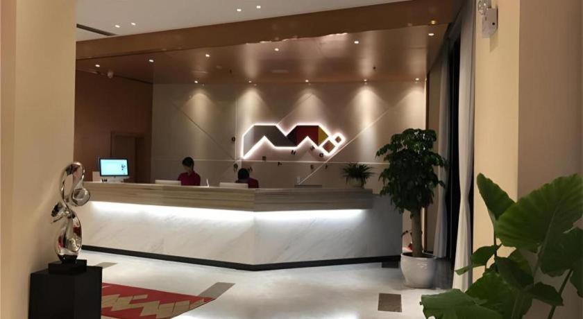 Borrman Hotel Jingzhou Jiangjin West Road Wanda Plaza Fantawild – Jingzhou