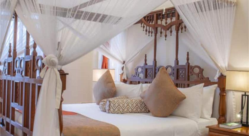 Nature Villas Bentota - image 2