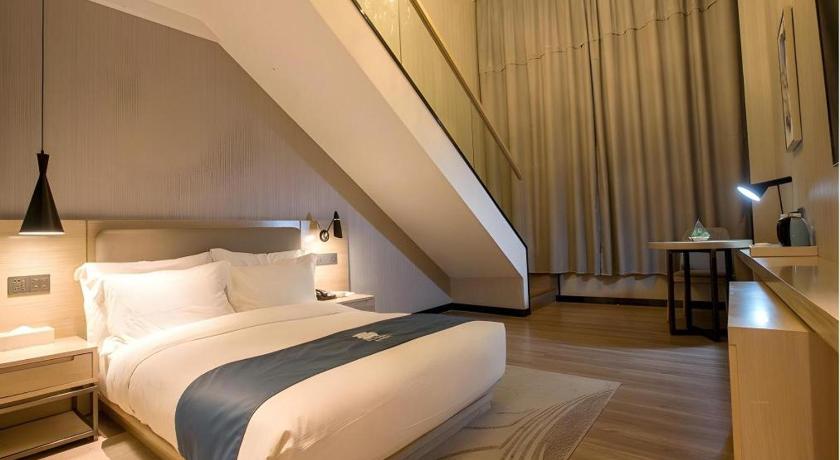 Echarm Hotel Wuhan Plaza Wansongyuan – Wuhan, OH