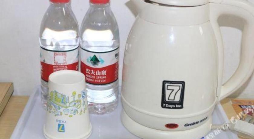 7 Days Inn Guangzhou East Station Yantang Tianpingjia Metro Station – Guangzhou (Canton), IA
