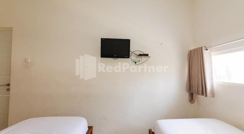 Nipa Guest House near Universitas Widyagama Mitra RedDoorz - image 29