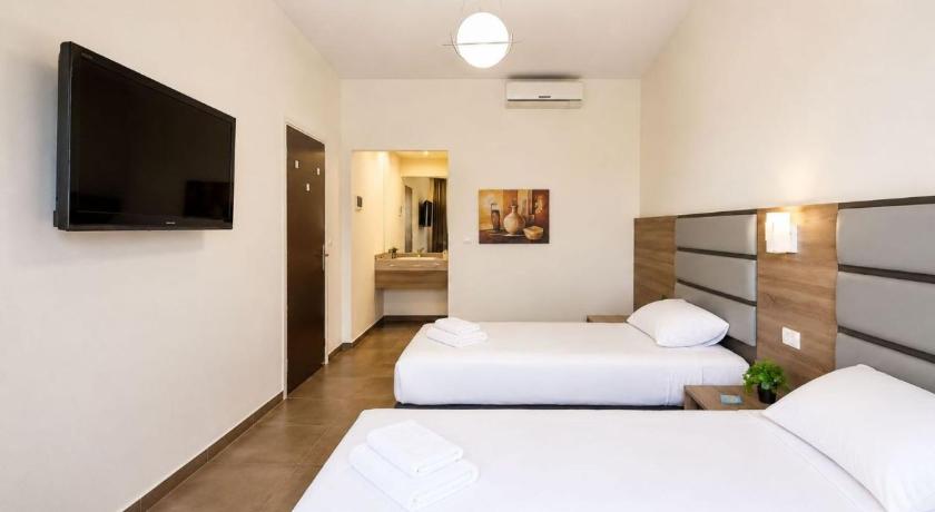 Image of Executive Suite 4