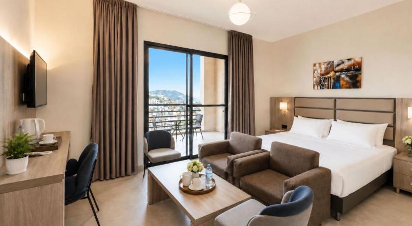 Image of Executive Suite 0