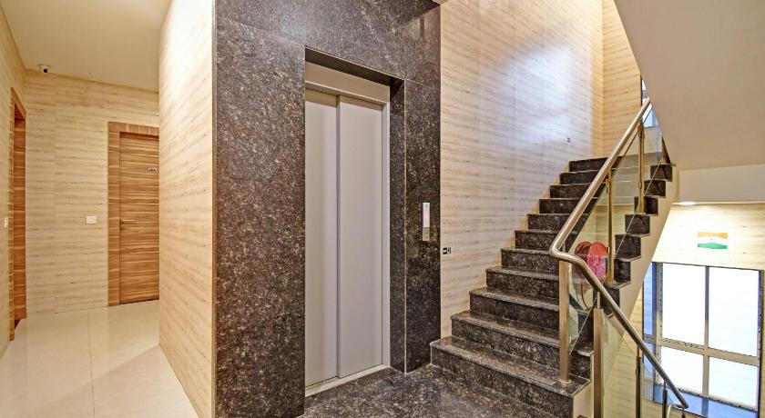 Super Townhouse Hotel All In One Near City Centre Salt Lake - image 6