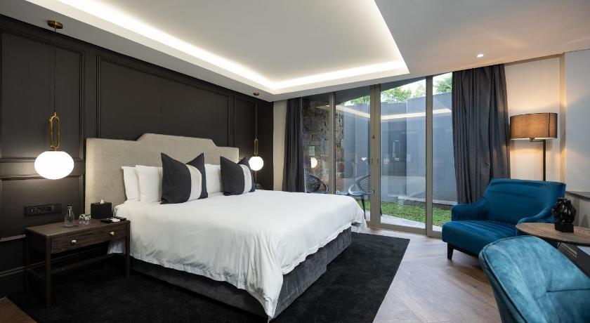 Image of Grand Luxe Room 0