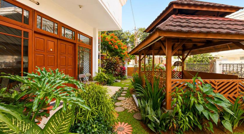 Cozy Homestay Syariah Mitra RedDoorz Bandung – Bandung, KY
