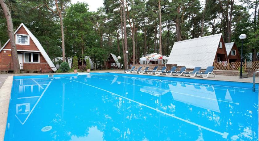Gryf Domki Pobierowo photo