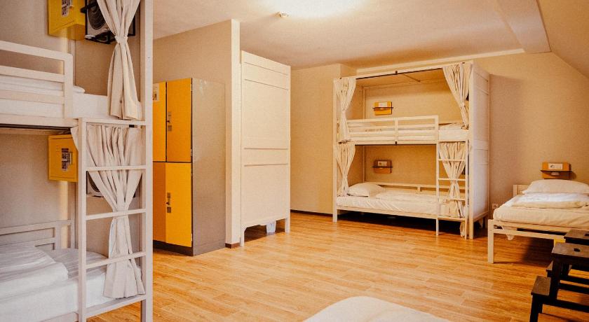 Image of Bed in 6 Bed Mixed Dormitory 0