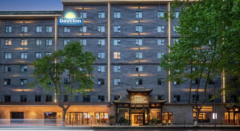 Days Inn by Wyndham Chengdu Qingyang - image 2