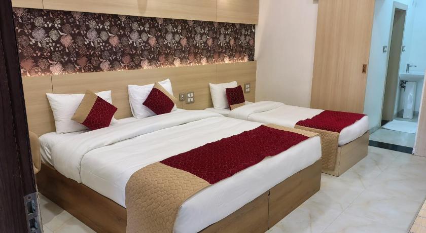 MVT Guesthouse & Restaurant – Vrindavan, NC