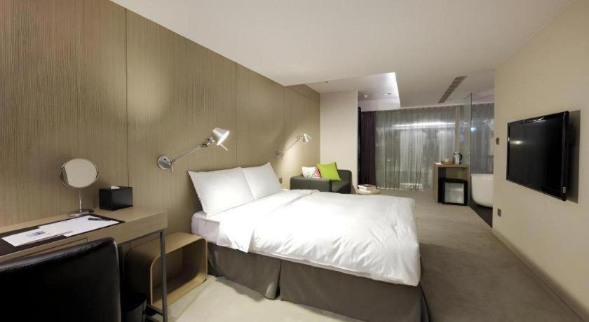 Hotelday Taichung - image 48